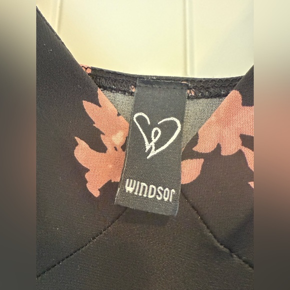 Cherry Blossom Slit Midi Dress - Picture 3 of 4